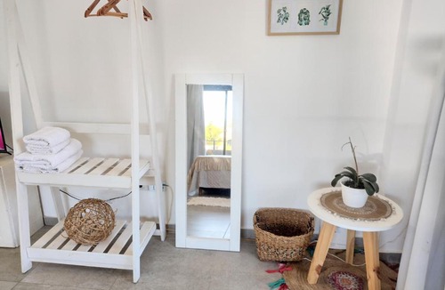 Temperley Apartment | "Lomas Check in" en Temperley con cochera