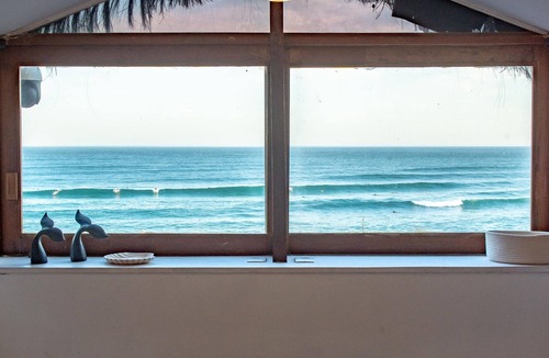 Recreio dos Bandeirantes Hostel | LONGBOARD PARADISE SURF CLUB