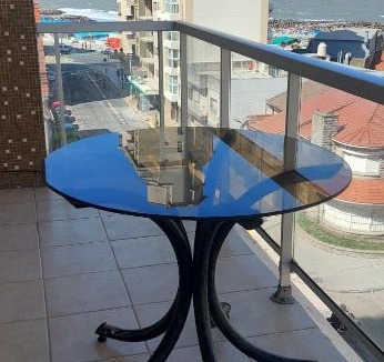 La Perla Apartment | LOS ESPEJOS