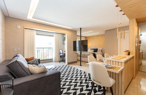 Batel Apartment | Luxuoso Apt Batel - 4 Minutos do Shopping Pátio Batel c/Garagem, Piscina, Sauna e Academia