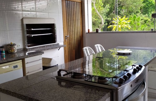 Sao Jose dos Campos House | Luxurious and comfortable country house in the Mantiqueira Mountains.