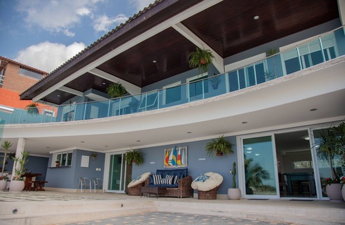 Jardim Praiano House | Luxurious beach house with sea view, gated community 24h security