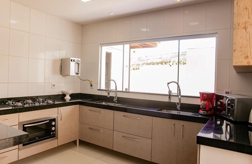 Sao Jose House | LUXURIOUS NEW HOUSE WITH 5 SUITES ON JOAO FERNANDINHO BEACH