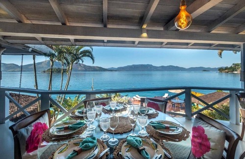 Mombaca House | Luxury beachfront property in the most prestigious area of ​Angra: Mombaça