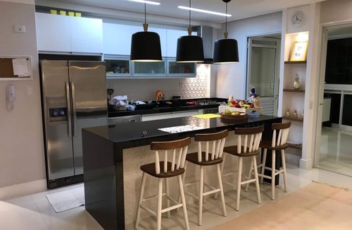 Asturias Apartment | Luxury beachfront apartment in Praia da Astúrias - Guarujá