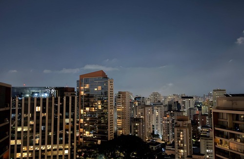 Vila Olimpia Apartment | Luxury studio apartment in Vila Olímpia - panoramic view and garage.