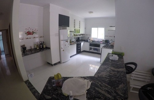 Terra Preta House | Mairiporã, high-end accommodation for up to 89 people, heated pool, fireplace, 35 minutes from São Paulo.