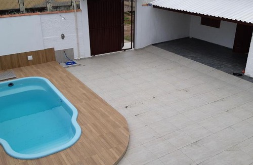Maranduba Ski Chalet | Maranduba Kitnet Marbela 6-E — 1º Andar, Piscina, 3 Quadras do Mar