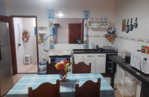 Jabaquara House | Maria Flor beach house in Paraty, 350 meters from Jabaquara beach, 2 bedrooms, 4 beds.