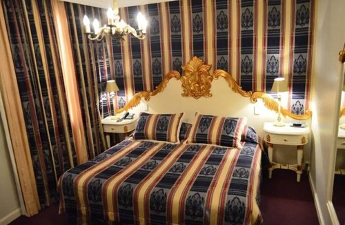 Centro Hotel | Master Suite Ideal for Couples + Central Location Near Main Attractions