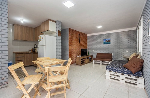 Pontal do Parana House | Memora Guesthouse - House two blocks from the beach and 15 minutes from Ilha do Mel (Honey Island).