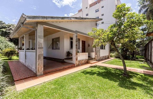 Bacacheri House | Memora Guesthouse - Double Room near Bacacheri Park