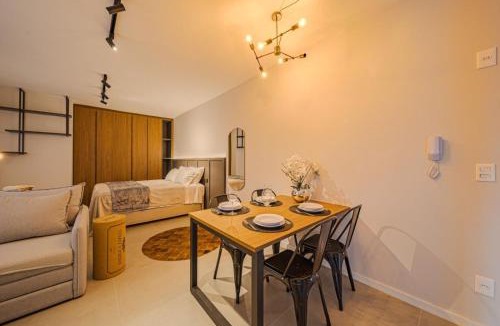 Anita Garibaldi Apartment | MI603 Seja um dos primeiros a ter essa experiência.