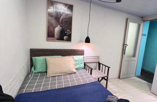 Palhoca House | Mini studio com piscina