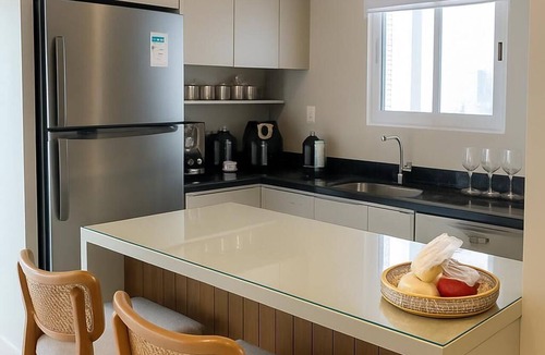 Castelo Branco Apartment | Modern apartment in Meia Praia, 3 bedrooms and 400 m from the sea.