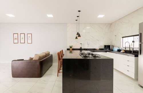 Caruaru House | Modern & Comfortable 2-Bedroom Apartment with Suite, AC, and BBQ - Near Caruaru Shopping