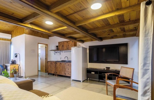 Alto Ribeirao Leste Apartment | Modern Loft w/Balcony Near Beach Nde0003