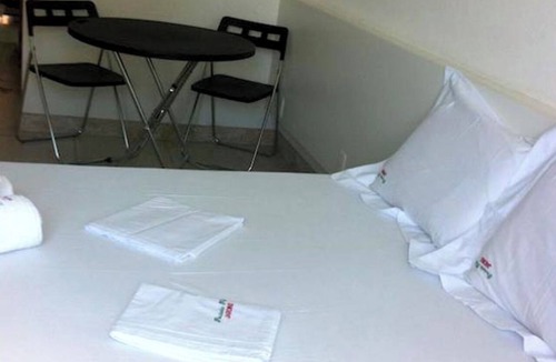Cabo Branco Hotel | Modern Self-Catering Apartment on Cabo Branco Beach l Outdoor Pool