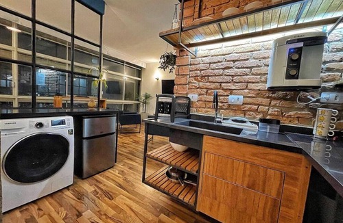 Republica House | Modern studio with sunset views on the 27th floor of the Copan building.