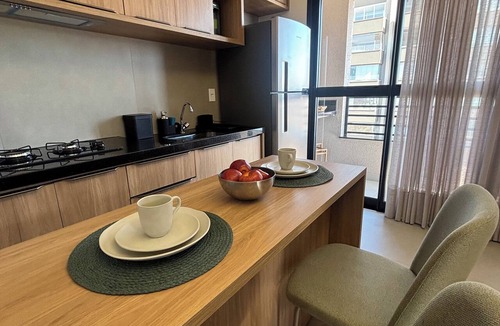 Saraiva Apartment | Monte Olympus: Apt moderno com sacada 10º andar
