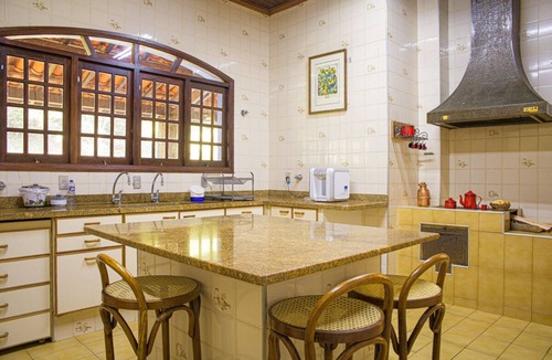 Guaratingueta House | Morada das Pedras - country house at the foot of the Mantiqueira mountain range.
