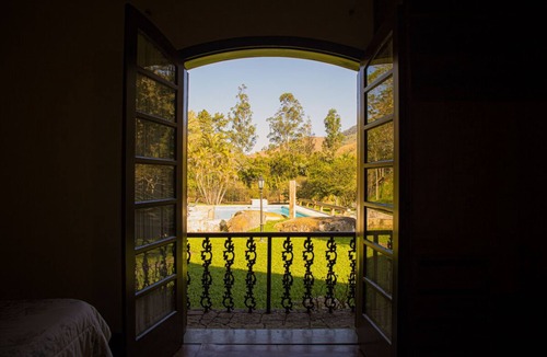 Guaratingueta House | Morada das Pedras - country house at the foot of the Mantiqueira mountain range.