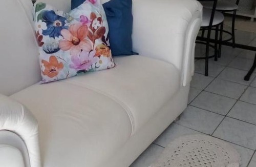 Maria Luiza Apartment | N10 - Apto com sala e cozinha,1quarto com ar e 2 camas e com garagem
