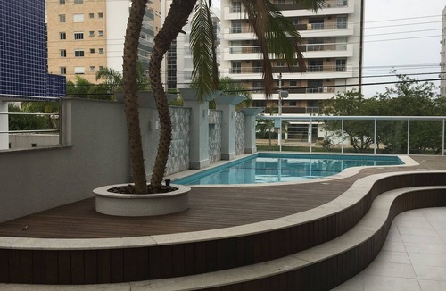 Governador Celso Ramos Apartment | New and cozy apartment in Praia de Palmas.