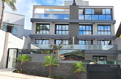 Praia dos Amores Apartment | New Penthouse with Private Pool Praia Brava 3 Bedrooms –Brava Bells