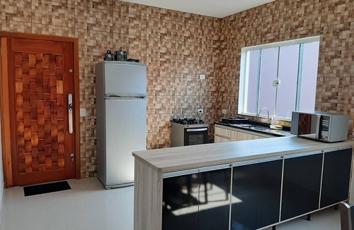 Indaia House | New townhouse in Indaia - Bertioga - North Coast - 500 meters from the beach - 5 min walk
