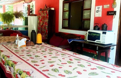 Embu das Artes Hotel | O BREJO ENCANTADO HOSTEL E HOSPEDAGEM