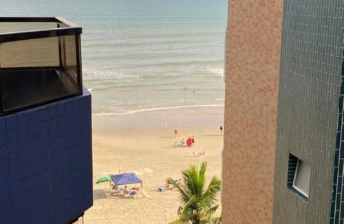 Mongagua Apartment | Oceanfront Penthouse with Private Pool | 2 Bedrooms | Downtown Mongaguá |