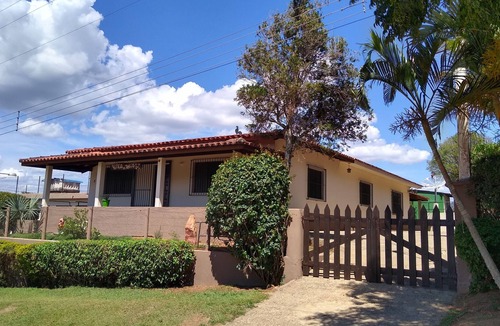 Serra Negra House | Paradise in Serra Negra Lindoia with Wonderful Landscape