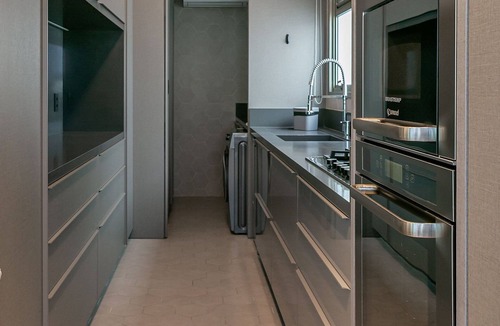 Jurere Apartment | Penthouse with partial SEA view and Jacuzzi #JA28