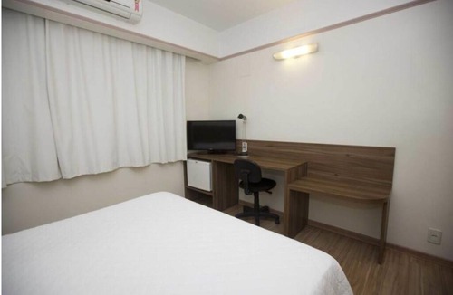Centro Hotel | Perfectly Located Room by Chapecó’s Top Dining & Shopping Hubs