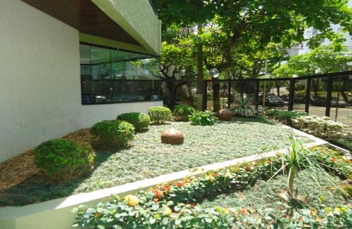 Barra Funda Apartment | Pitangueiras Beach Apartment 3 Bedrooms