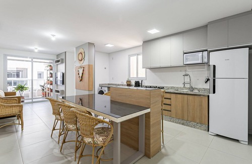 Ingleses Norte Apartment | Pool | Gym | 500m from the Beach #IA26