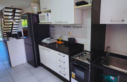 Centro Apartment | POR011 | Spacious 3-Suite Apartment Near Beach