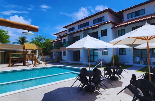Centro Apartment | POR011 | Spacious 3-Suite Apartment Near Beach