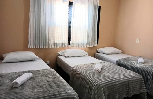 Londrina House | Pousada Brisa da Mata