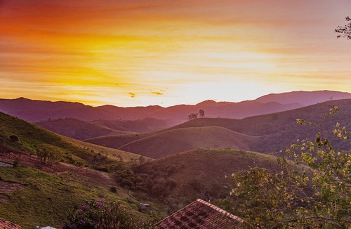 Monteiro Lobato Hotel | Pousada Capim Limão