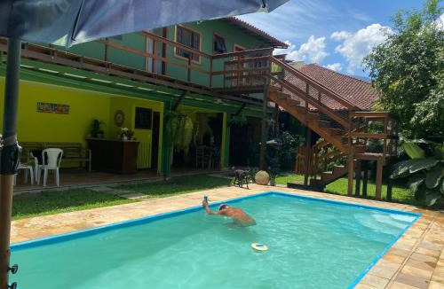 Verolme Apartment | Pousada Casa de mãe aconchegante com piscina próximo à praia