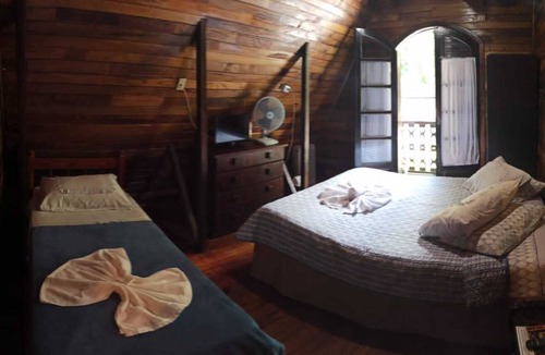 Bairro Lago Negro Hotel | Pousada Chalé das Neves