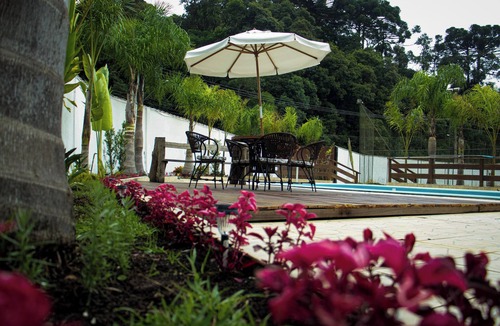 Quatro Barras Hotel | Pousada da Isa