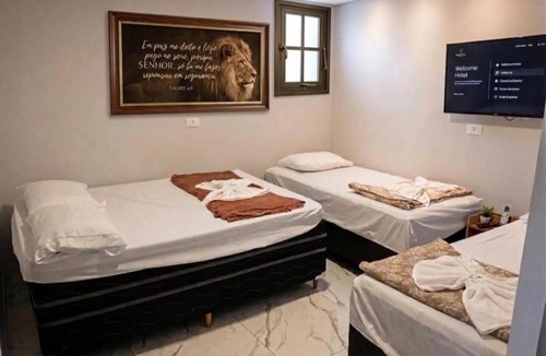 Manari Hotel | Pousada Isac