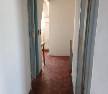 Telemaco Borba House | Pousada na Band Quarto 05