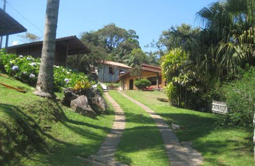 Pilar Do Sul Hotel | Pousada Recanto dos Pinheiros