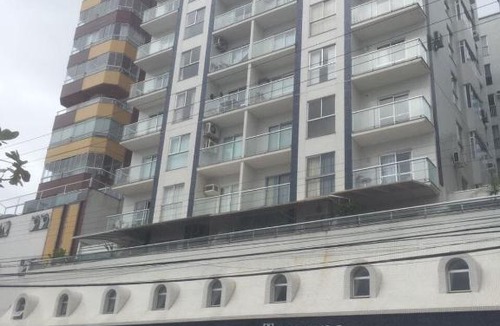 Centro Apartment | Prédio beira mar