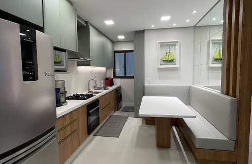 Governador Celso Ramos Apartment | Praia de Palmas com Estilo e Acessibilidade