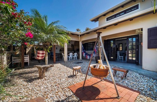 Mariscal House | Praia do Mariscal, casa para10 pessoas, Casa Marixca